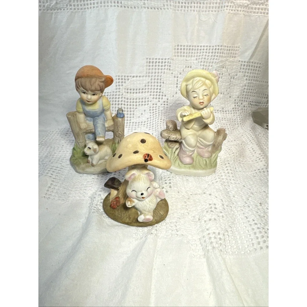 Vintage Porcelain Figurine Bundle: Boy with dog, boy playing flute and mouse